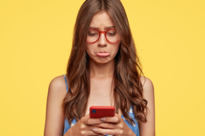 Why Your Phone Turns Off Automatically in 100-Degree Weather