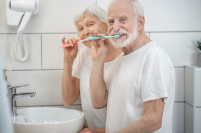 Are Elderly Teeth Ready to Embrace the Sonic Toothbrush?